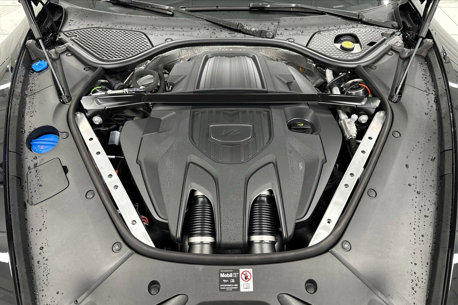 New 2025 Porsche Panamera image 48