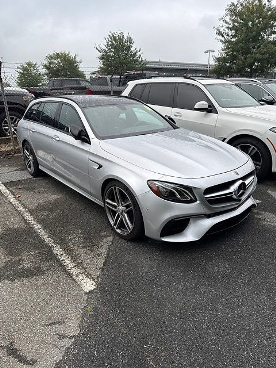 Used 2018 Mercedes-Benz E 63 AMG S image 2