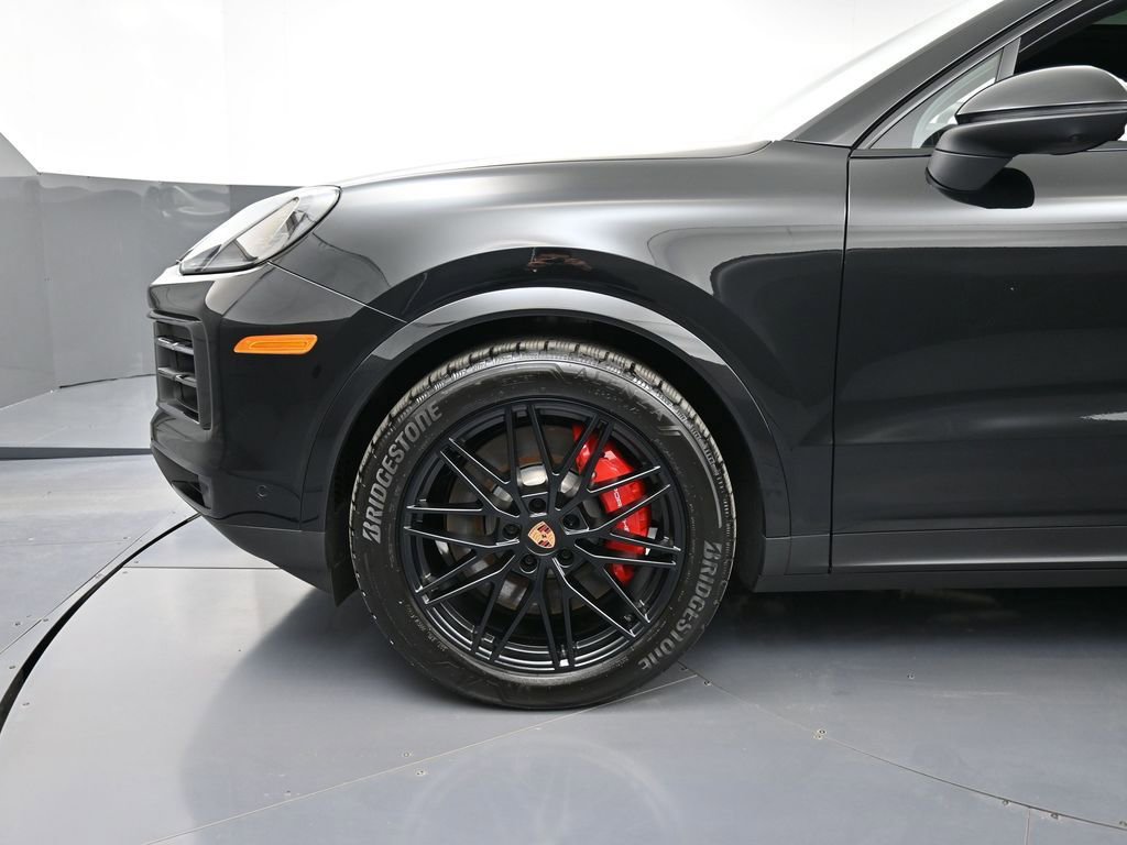 New 2026 Porsche Cayenne S image 12
