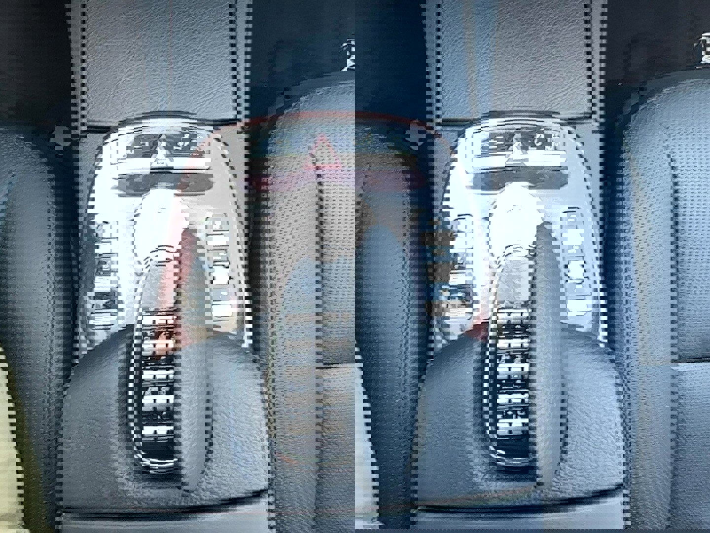 Used 2007 Mercedes-Benz S 550 image 11