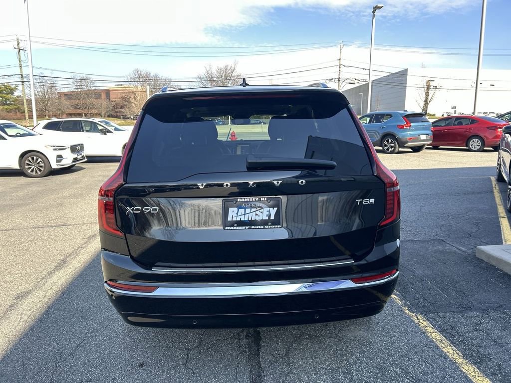 Certified 2025 Volvo XC90 T8 Ultra image 7