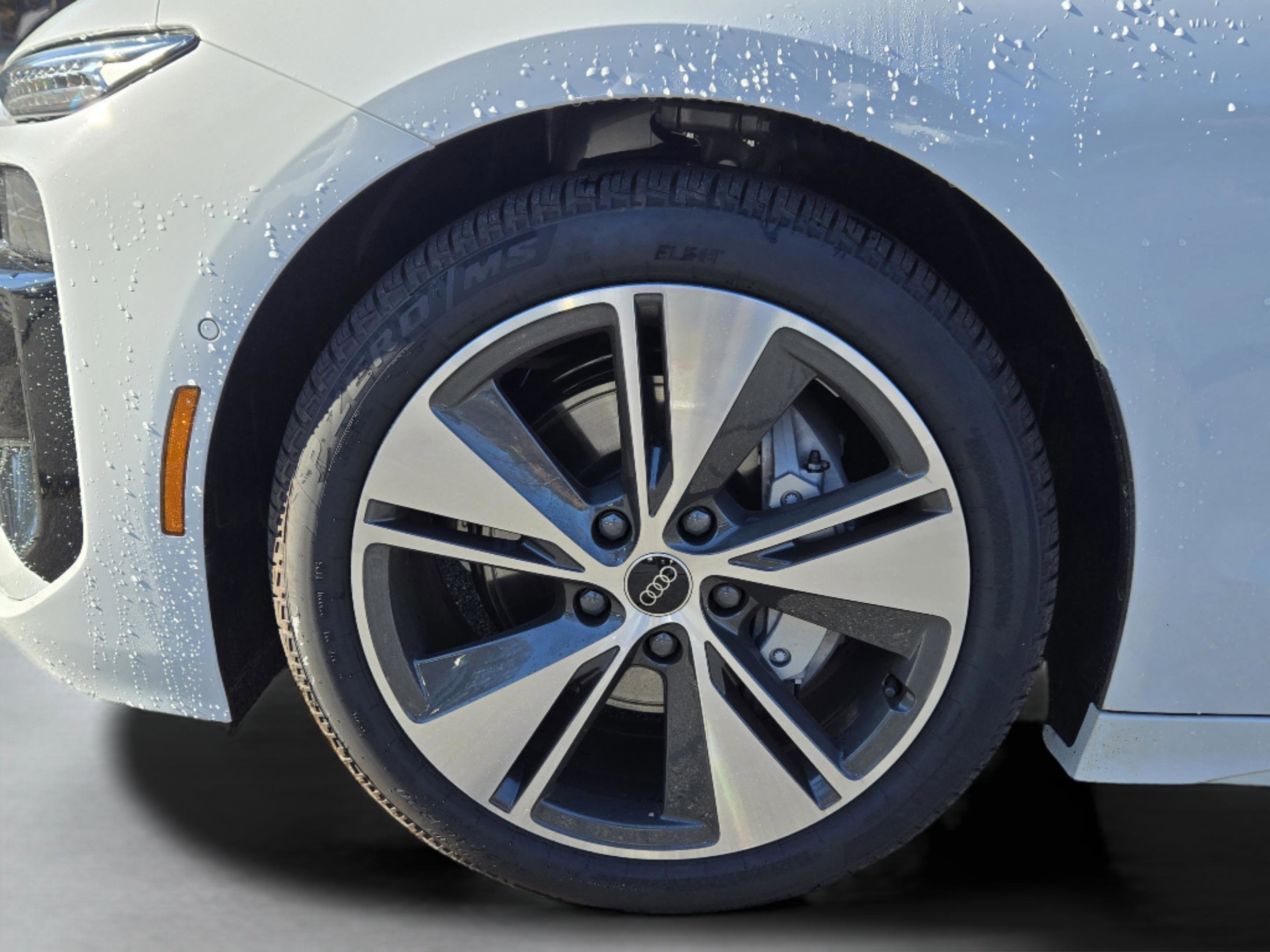 New 2025 Audi A6 e-tron Premium Plus w/ Premium Plus image 36