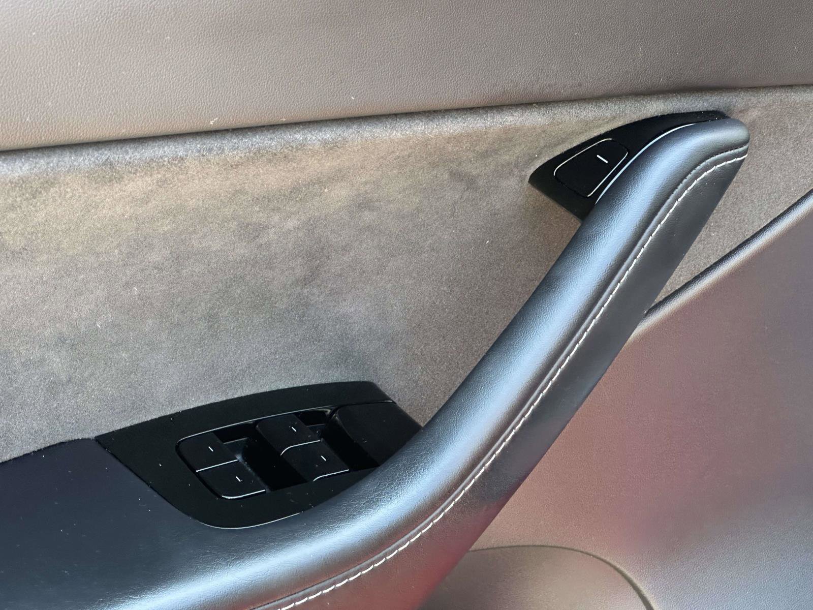 Used 2020 Tesla Model Y Long Range AWD/4WD image 14