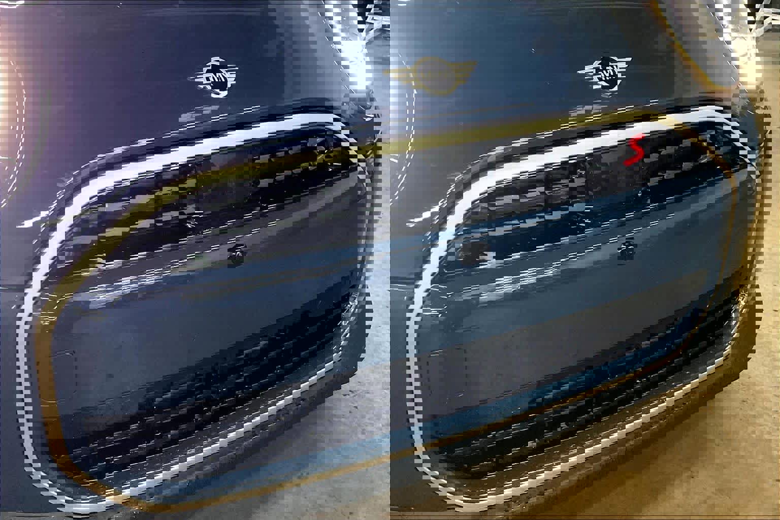 Certified 2025 MINI Cooper S image 32