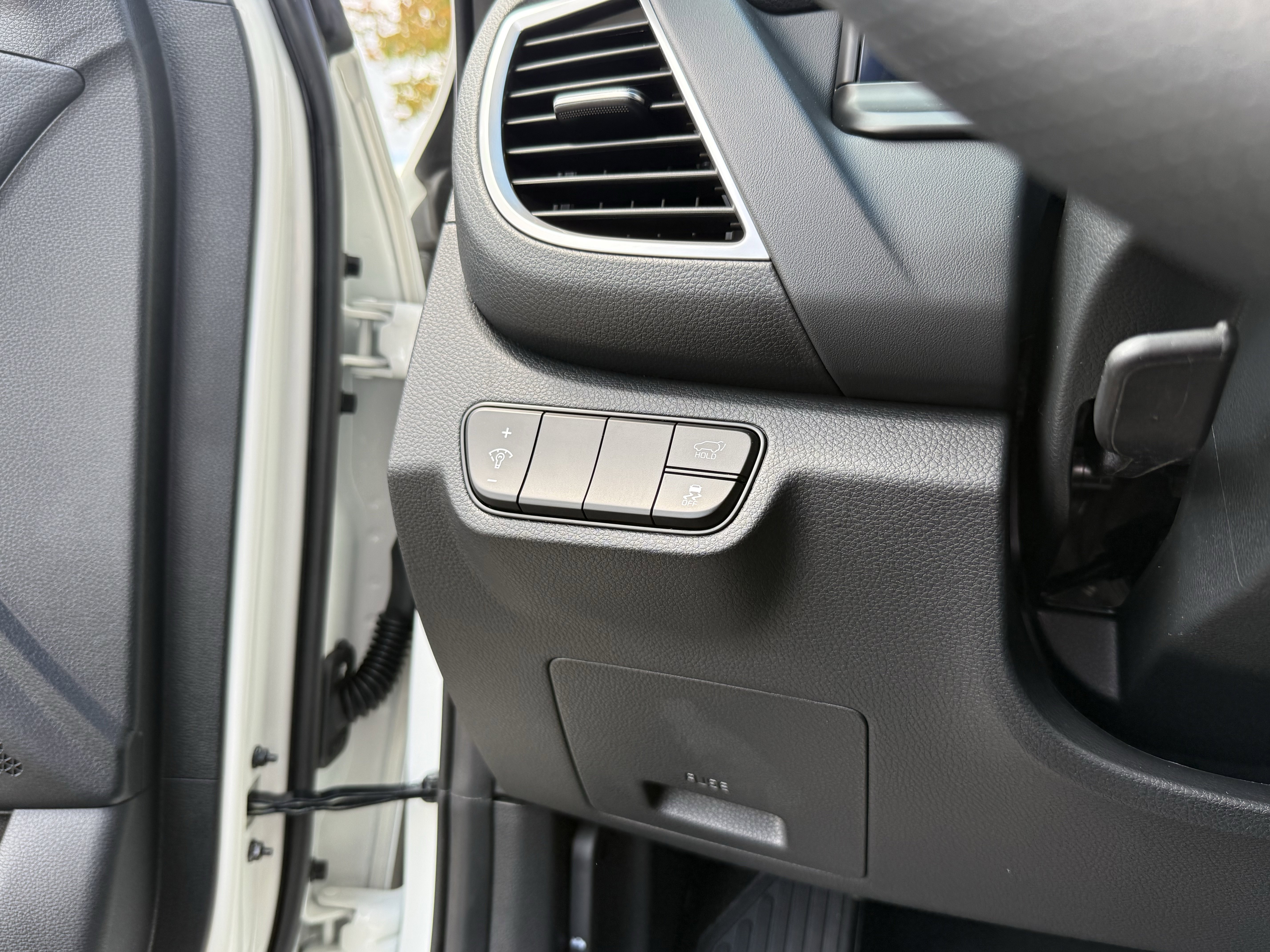 New 2026 Kia Seltos SX image 19