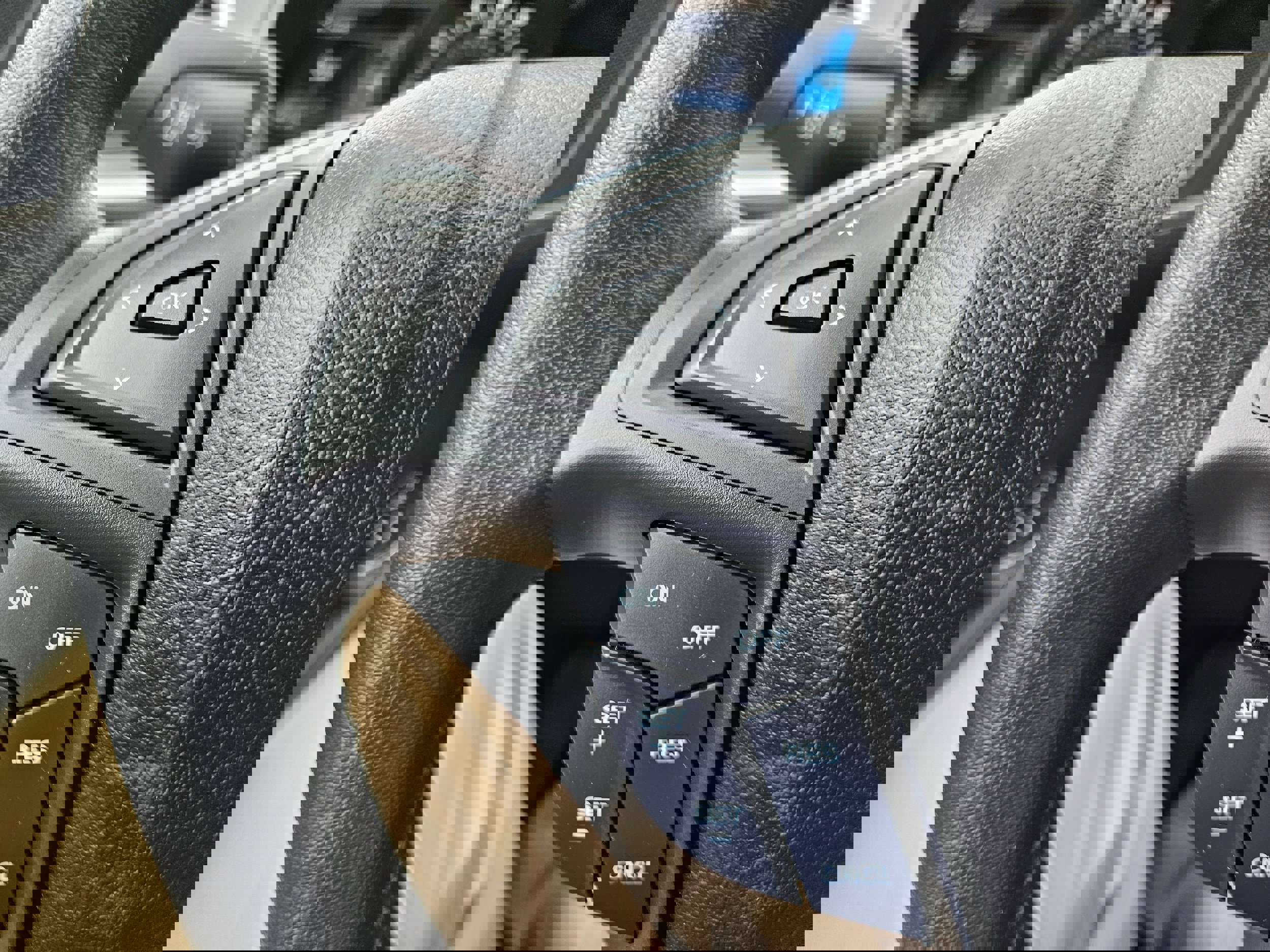 Certified 2022 Ford Edge SEL w/ Sport Appearance Package image 21