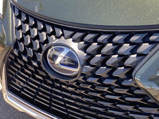 Used 2021 Lexus UX 250h image 30