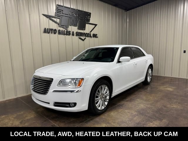Used 2014 Chrysler 300 AWD w/ Driver Convenience Group image 1