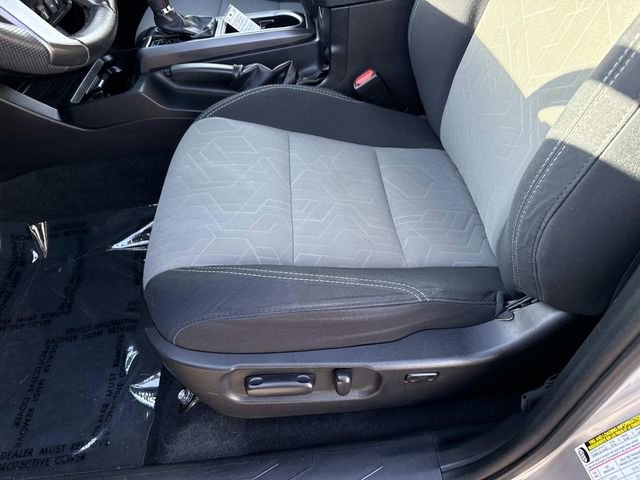 Used 2020 Toyota Tacoma TRD Off-Road w/ Technology Package image 15