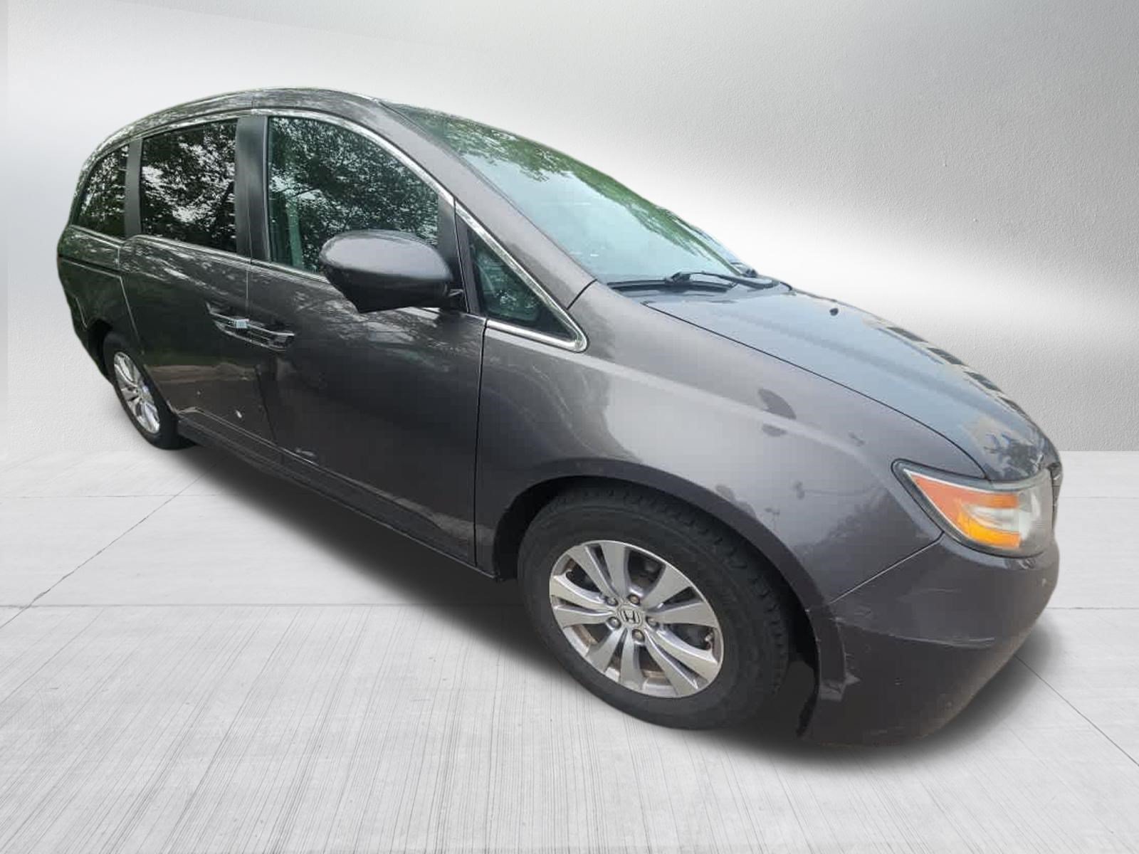 Used 2016 Honda Odyssey SE image 3