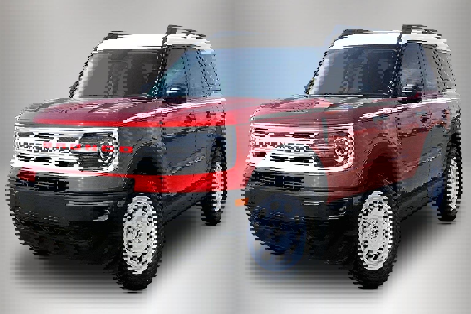 Used 2024 Ford Bronco Sport Heritage w/ Heritage Convenience Package image 3