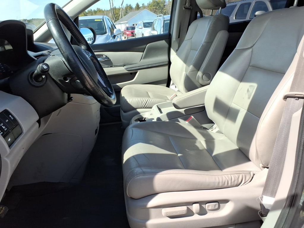 Used 2014 Honda Odyssey EX-L image 18