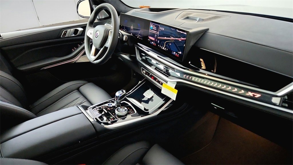 New 2026 BMW ALPINA XB7 image 26