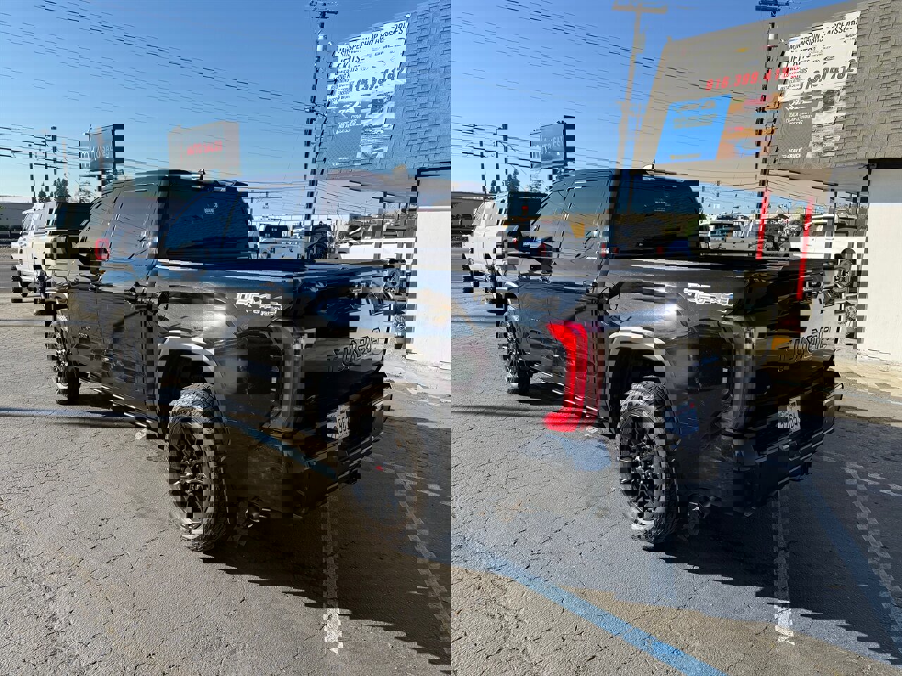 Used 2024 Toyota Tundra Limited w/ TRD Off-Road Package image 7