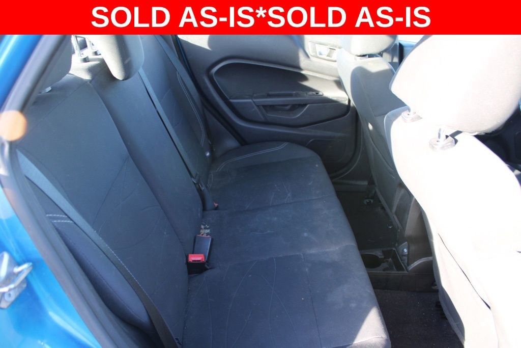 Used 2015 Ford Fiesta SE image 21