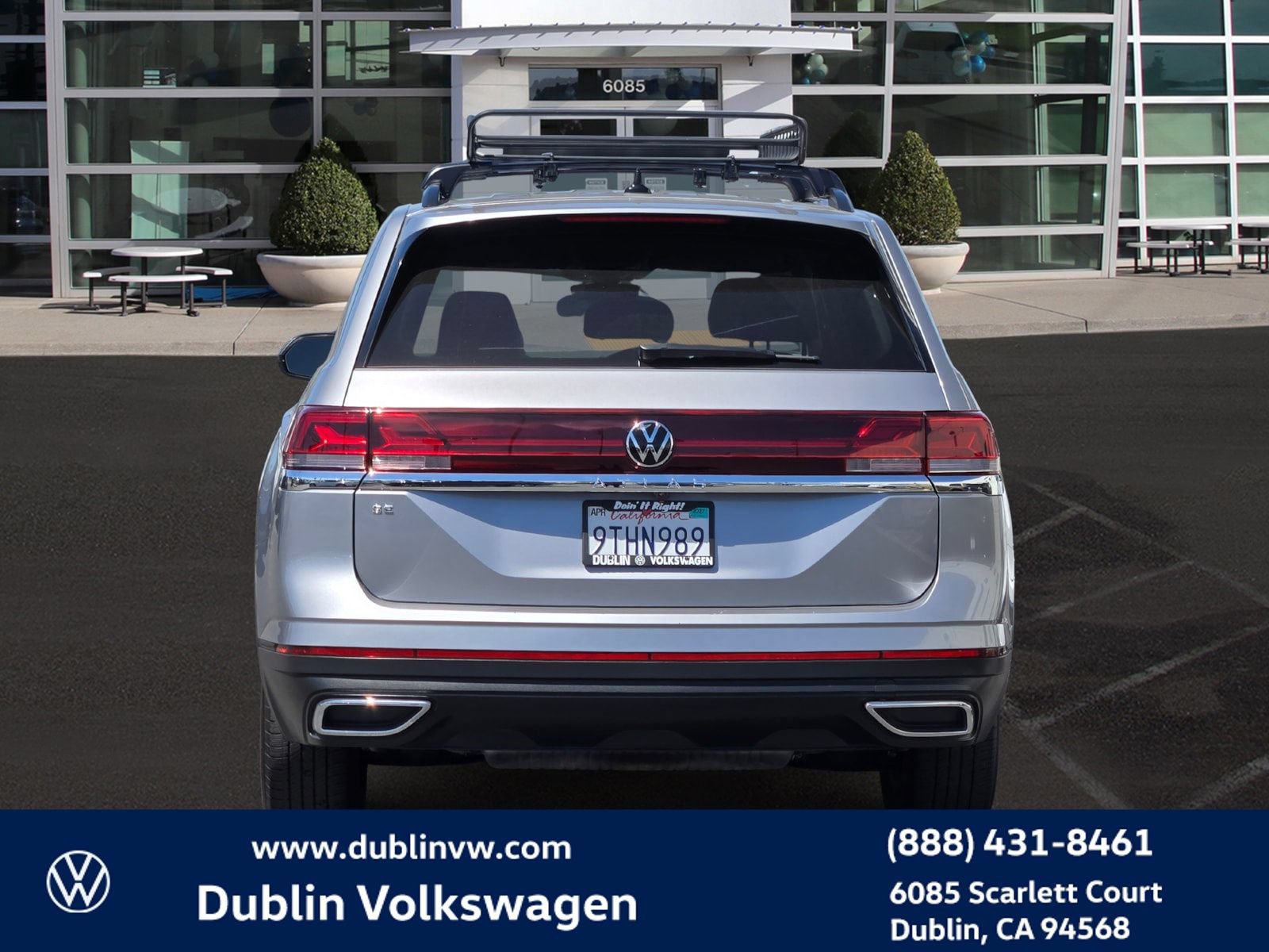 Used 2024 Volkswagen Atlas SE FWD image 5