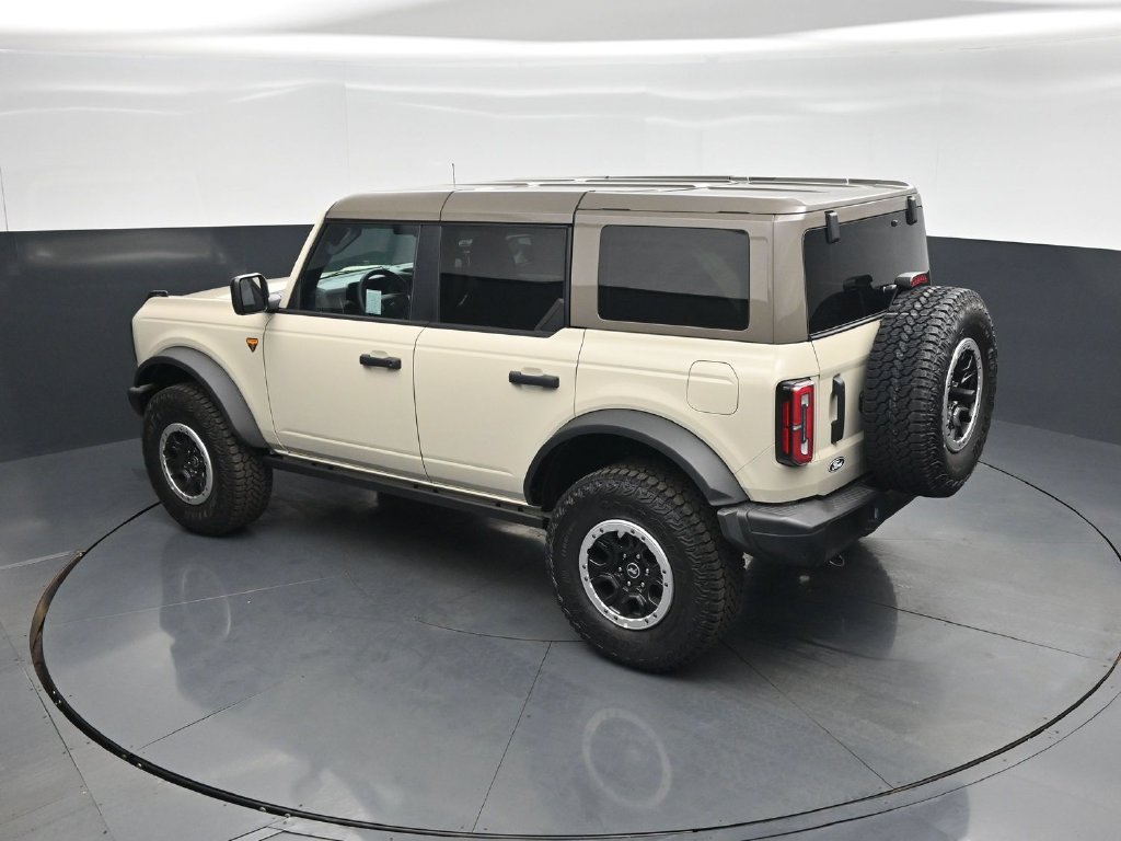 Certified 2026 Ford Bronco Badlands AWD/4WD image 43