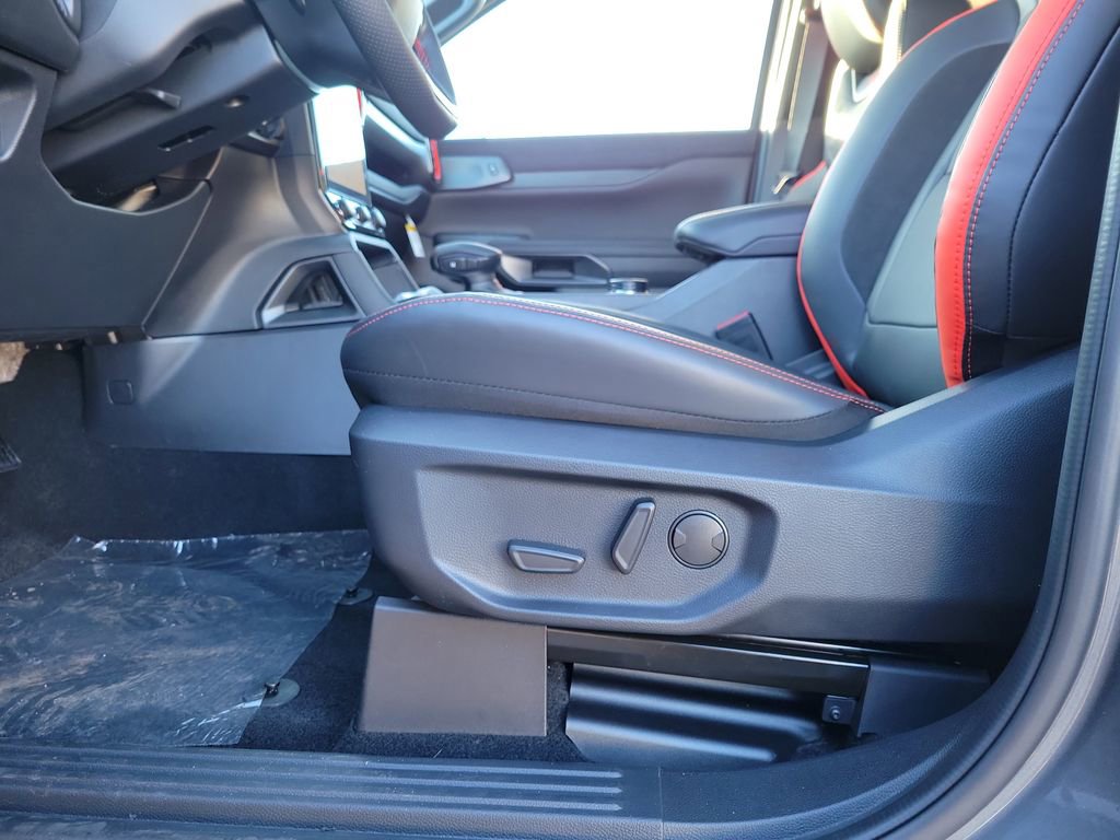 New 2025 Ford Ranger Raptor image 17