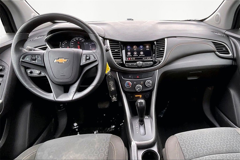 Used 2021 Chevrolet Trax LS w/ Tint and Cruise Package image 8