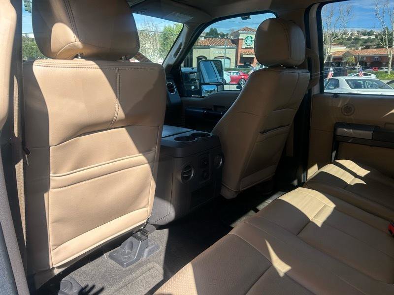 Used 2015 Ford F250 Lariat w/ Lariat Interior Package AWD/4WD image 16