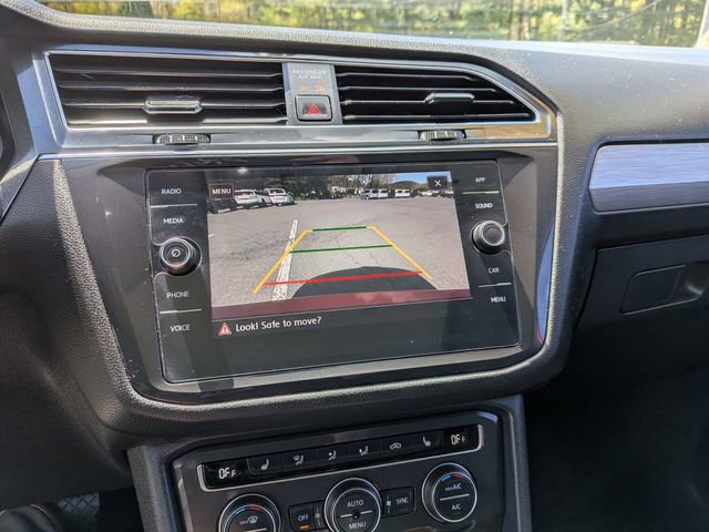 Used 2019 Volkswagen Tiguan SE w/ Panoramic Sunroof Package AWD/4WD image 19