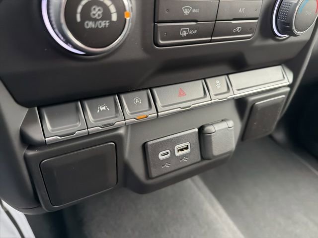 New 2026 Chevrolet Silverado 1500 W/T image 17