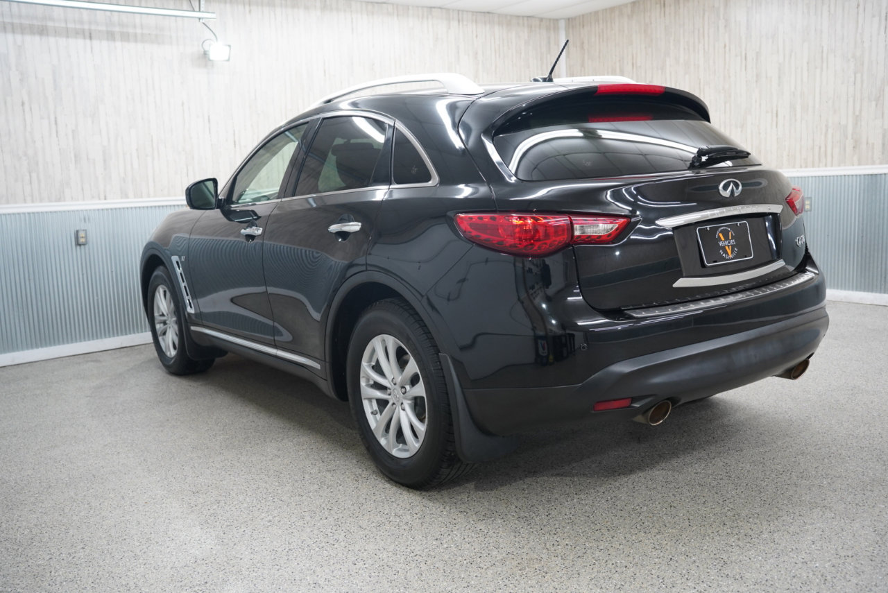 Used 2016 INFINITI QX70 AWD w/ Premium Package image 7