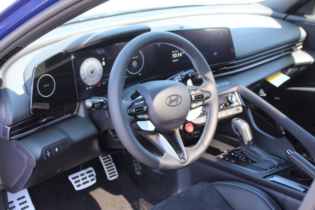 New 2026 Hyundai Elantra N FWD image 11