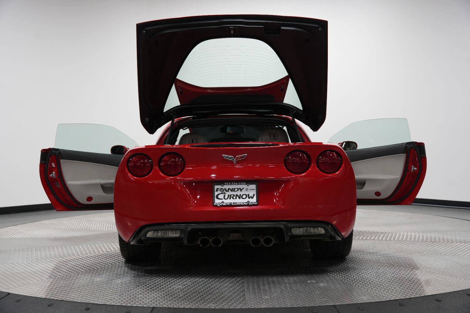 Used 2007 Chevrolet Corvette Coupe w/ Preferred Equipment Group RWD image 14