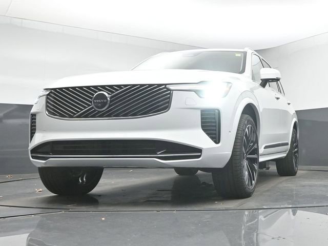 New 2026 Volvo XC90 B6 Ultra w/ Protection Package image 40