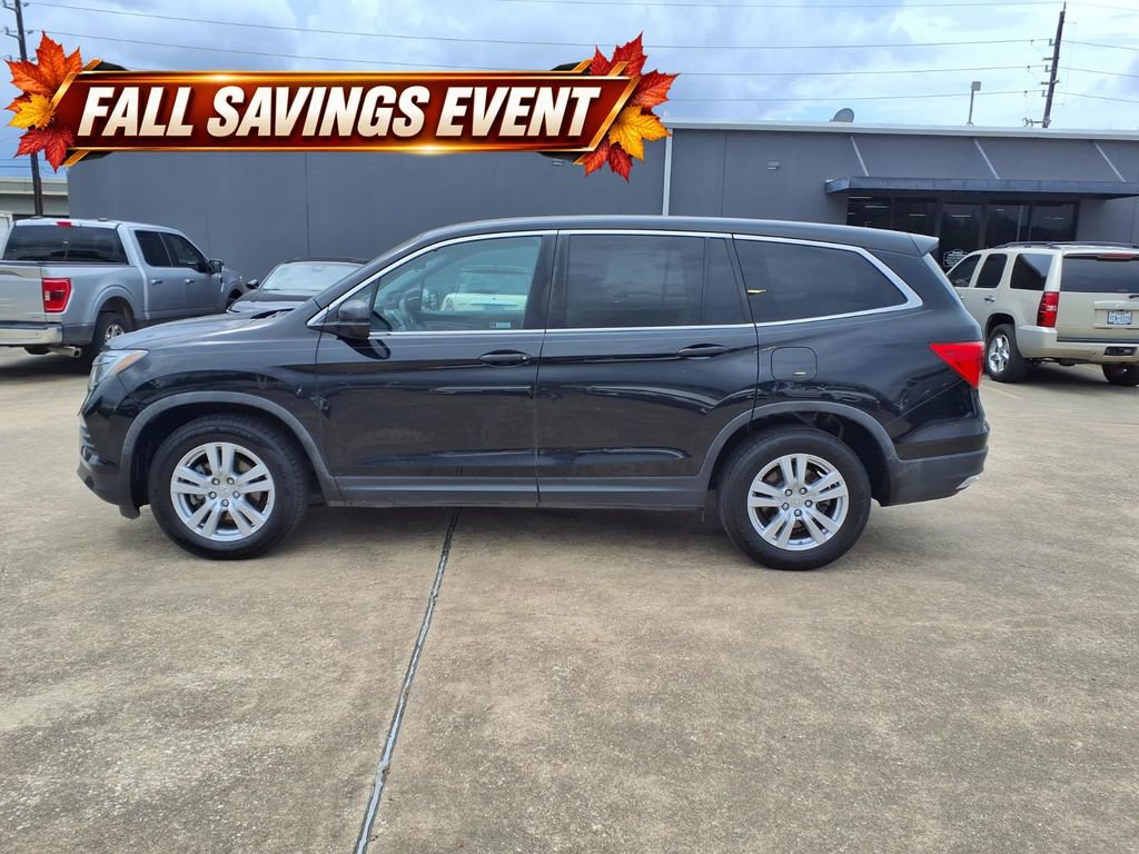 Used 2018 Honda Pilot LX image 5