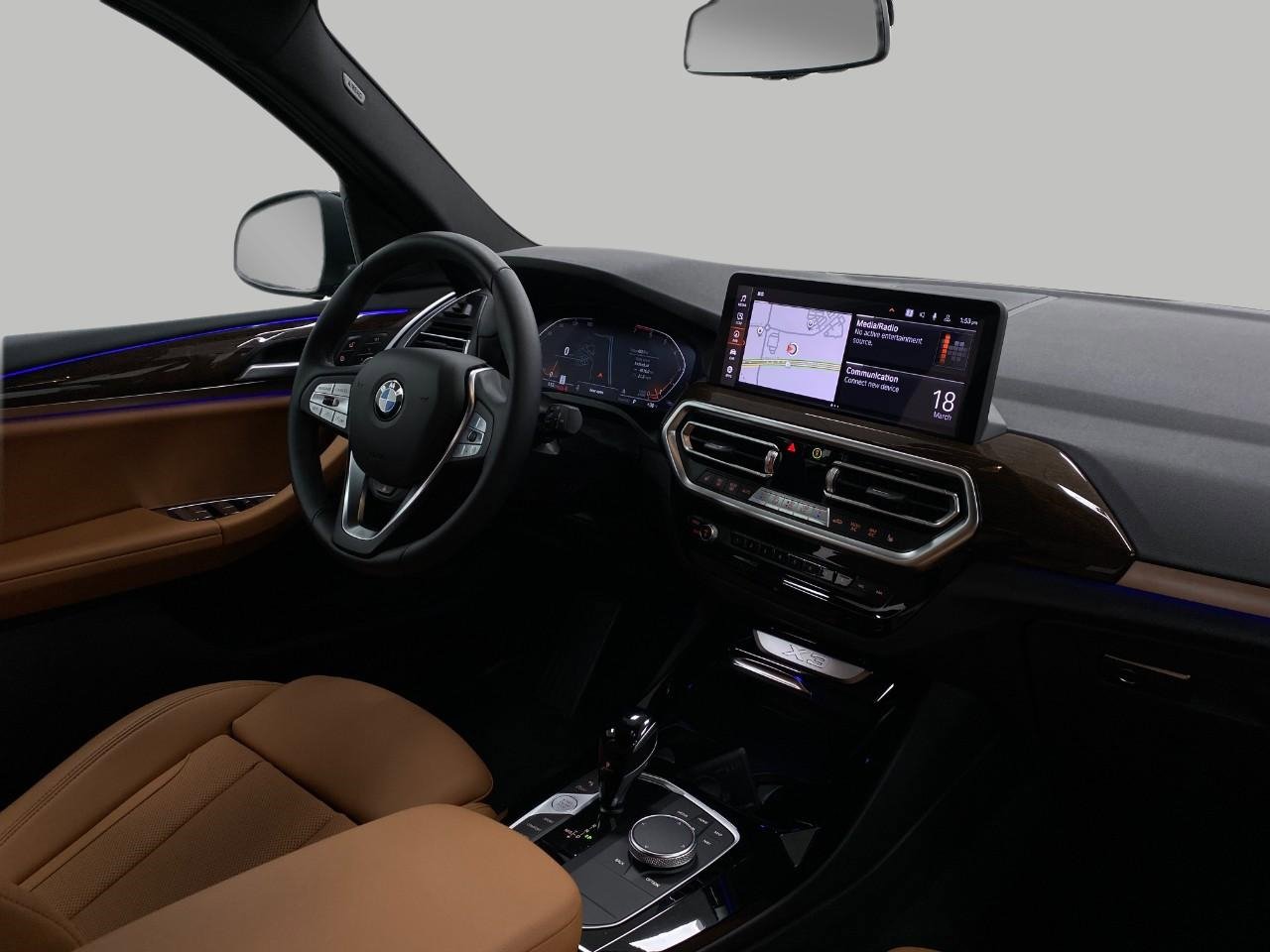 Certified 2024 BMW X3 xDrive30i w/ Premium Package image 18