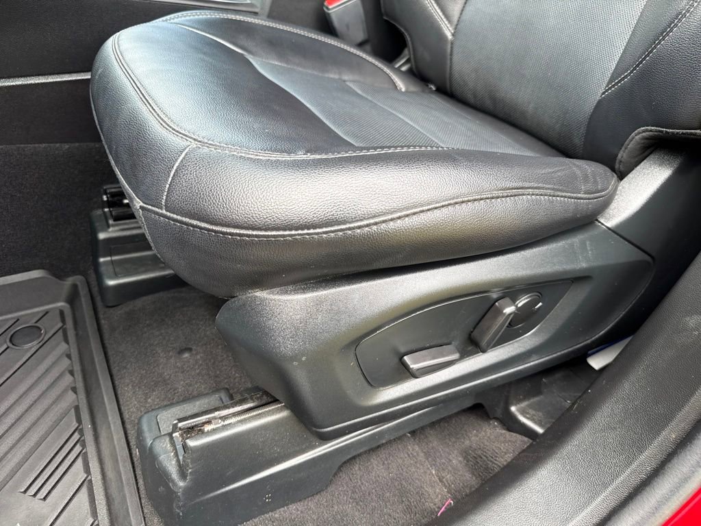 Used 2023 Ford Explorer Limited w/ Limited Technology Package image 14