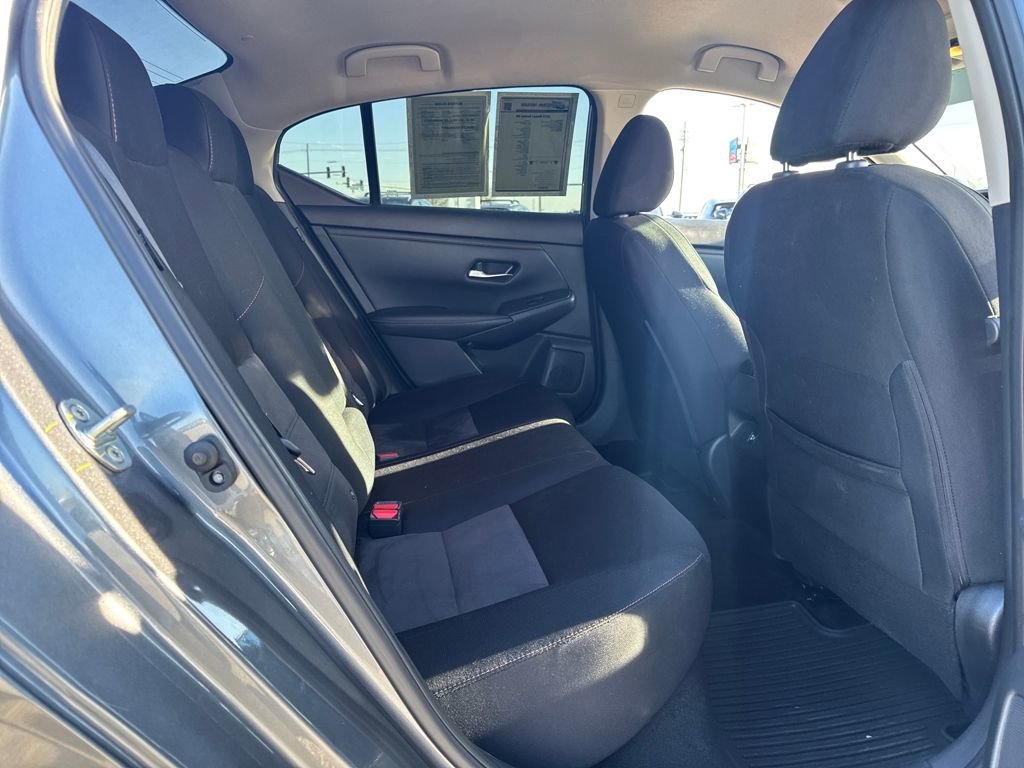 Used 2023 Nissan Sentra SR w/ Midnight Edition Package image 13