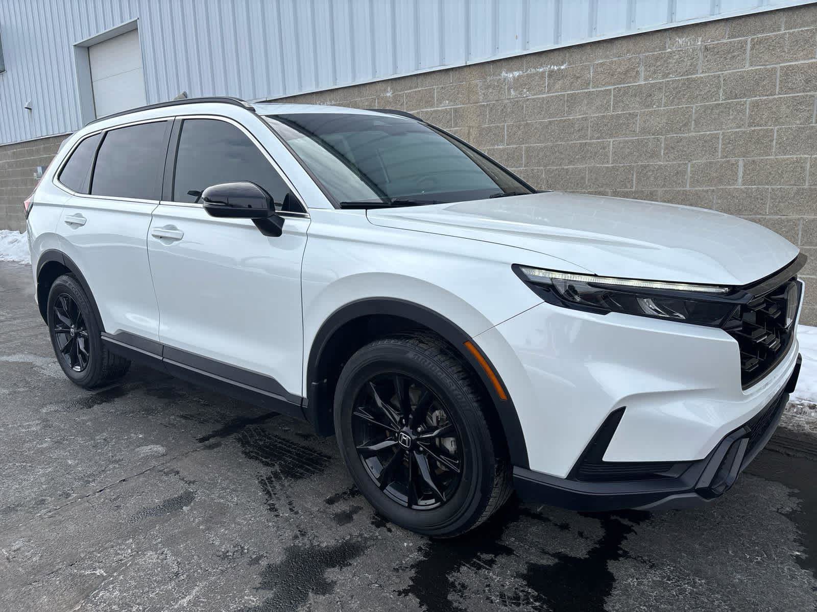 Used 2024 Honda CR-V Sport image 2