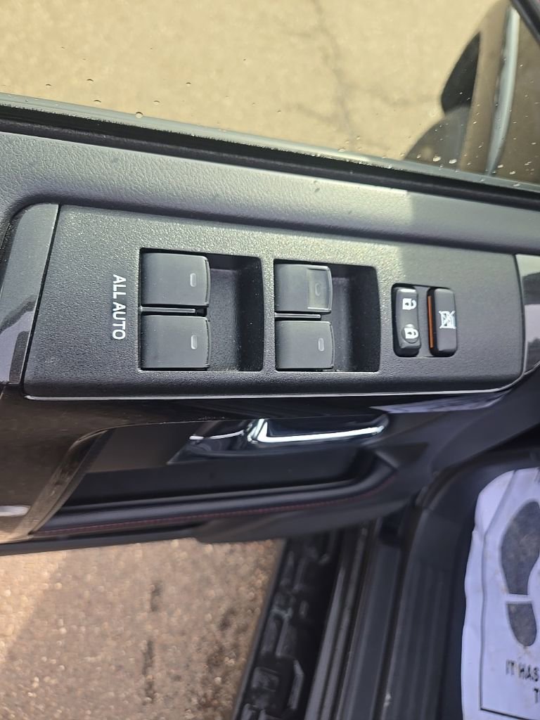 Used 2024 Toyota 4Runner TRD Off-Road image 11