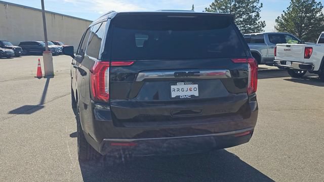Used 2021 GMC Yukon XL AT4 w/ AT4 Premium Plus Package AWD/4WD image 8