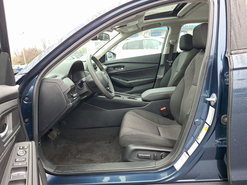 Used 2024 Honda Accord EX image 15