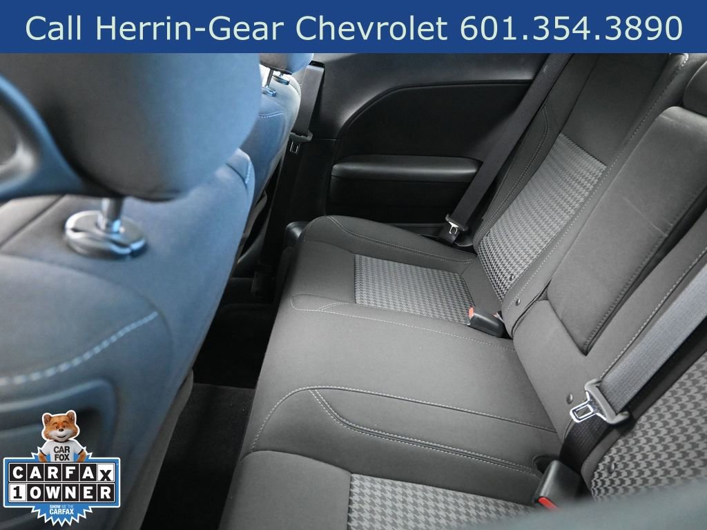 Used 2023 Dodge Challenger SXT w/ Blacktop Package image 15