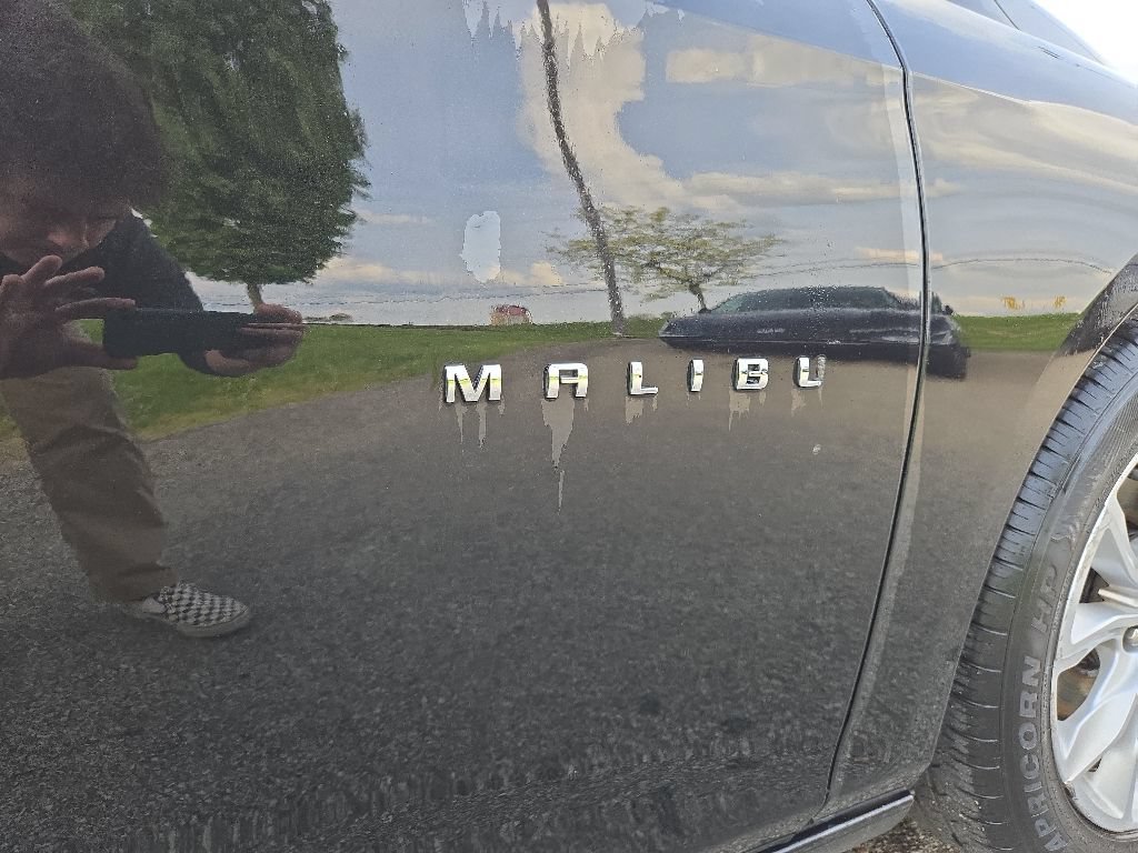 Used 2023 Chevrolet Malibu LT FWD image 25