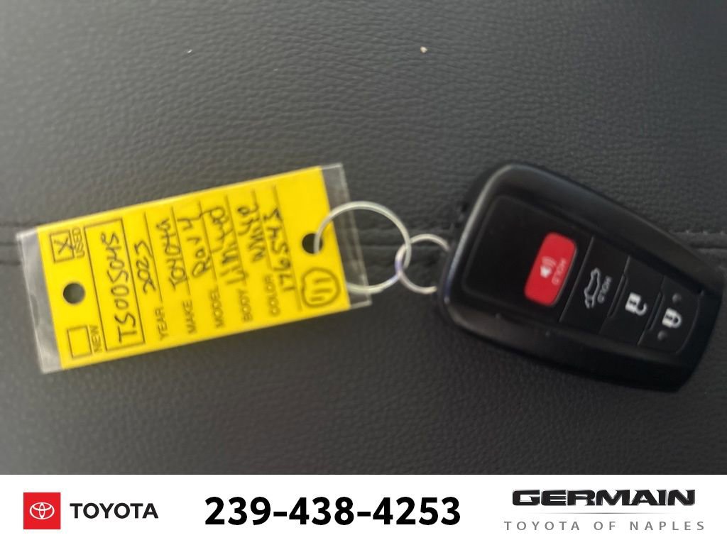 Used 2025 Toyota RAV4 Limited w/ Advanced Technology Package AWD/4WD image 21