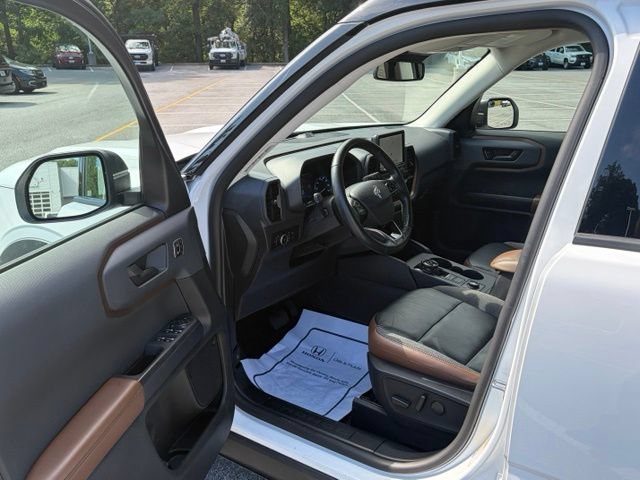 Used 2023 Ford Bronco Sport Outer Banks w/ Tech Package AWD/4WD image 15
