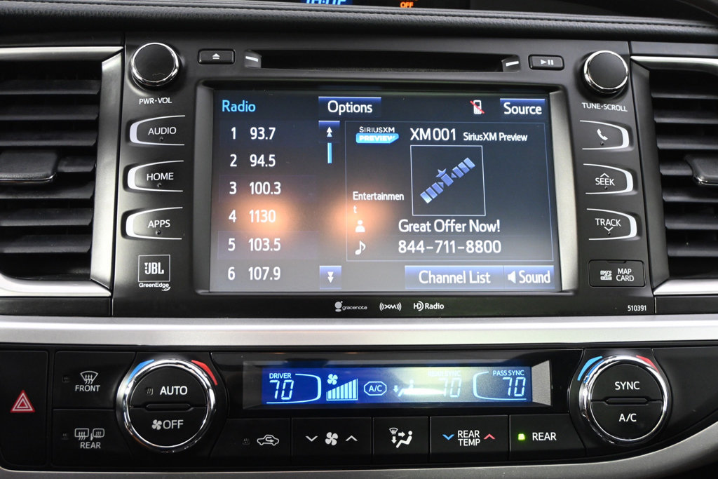 Used 2019 Toyota Highlander Limited Platinum AWD/4WD image 28