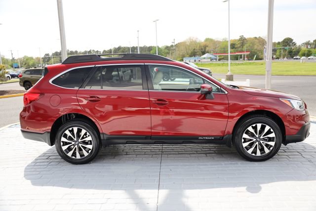 Used 2017 Subaru Outback 2.5i Limited image 6