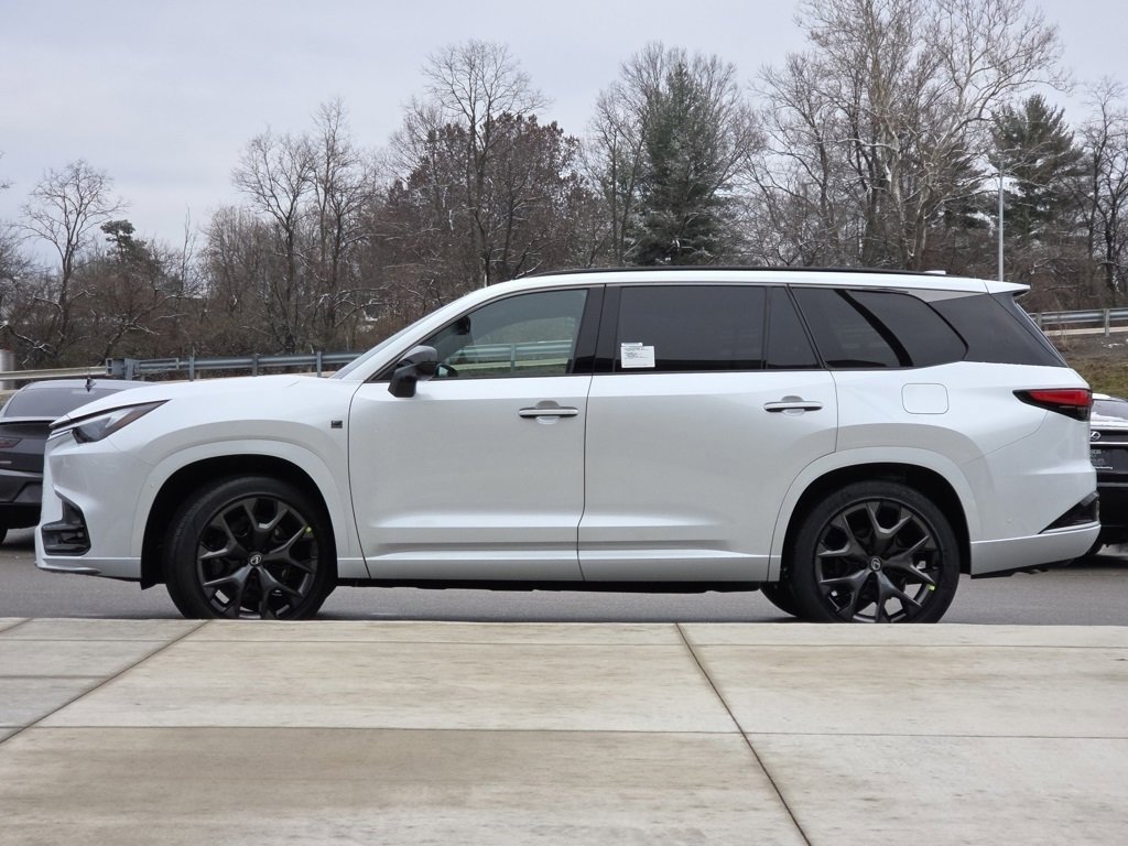 New 2026 Lexus TX 500h AWD image 24