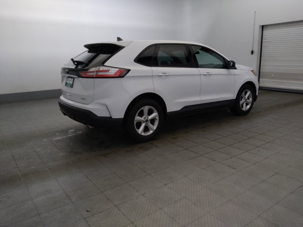 Used 2020 Ford Edge SE FWD image 10