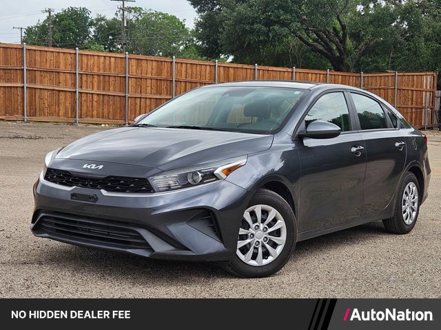 Used 2023 Kia Forte LX FWD image 1