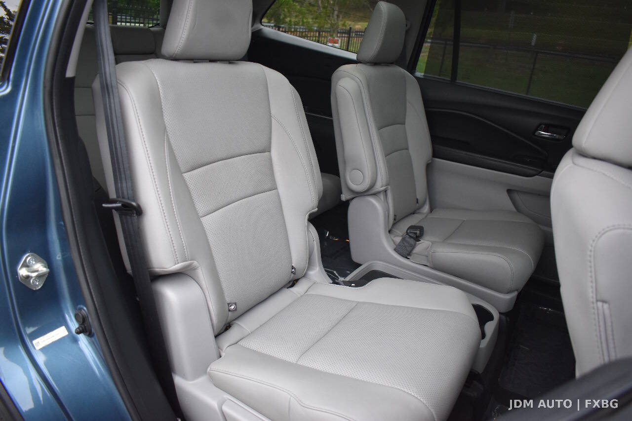 Used 2016 Honda Pilot Elite image 17