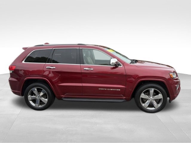 Used 2014 Jeep Grand Cherokee Overland w/ Advanced Technology Group AWD/4WD image 31