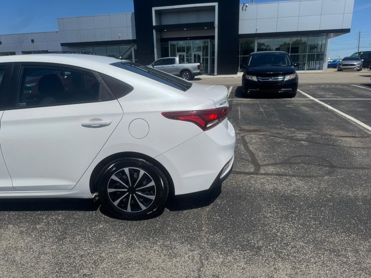 Used 2021 Hyundai Accent SE image 14